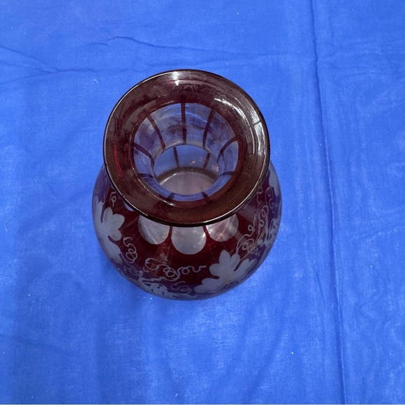 Vintage Ruby Red Bohemian Glass Vase with Grape Vine Design - Picture 3 of 10